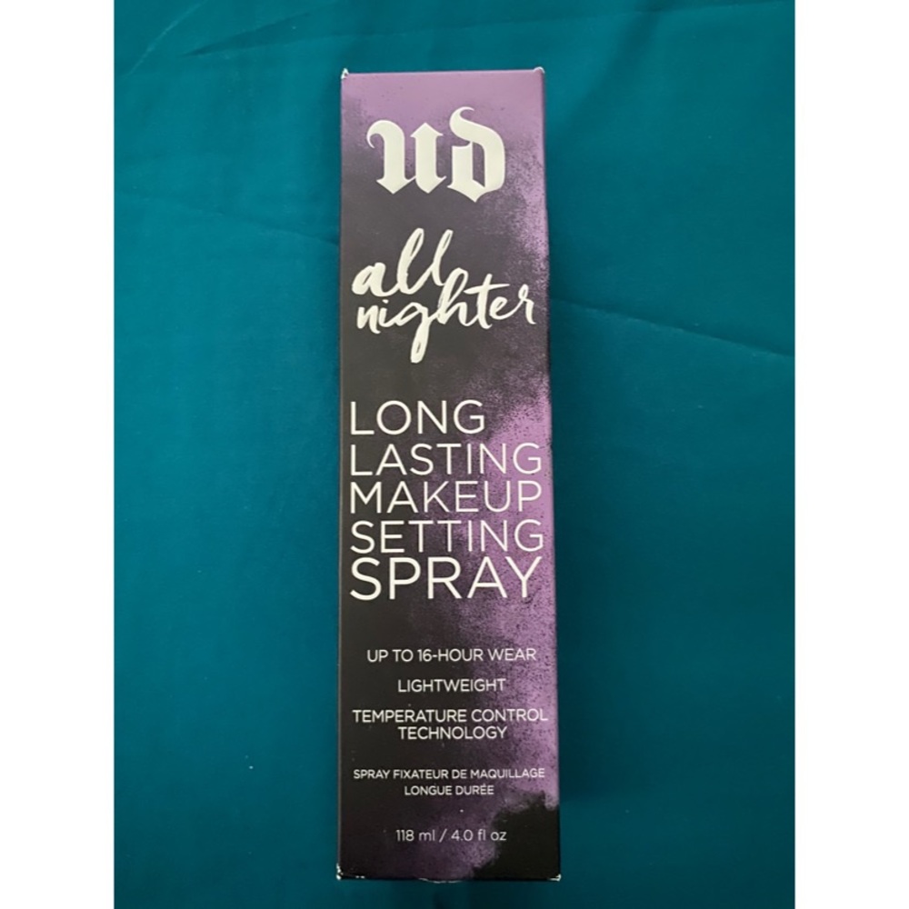 U.D all nighter long lasting makeup setting spray✨